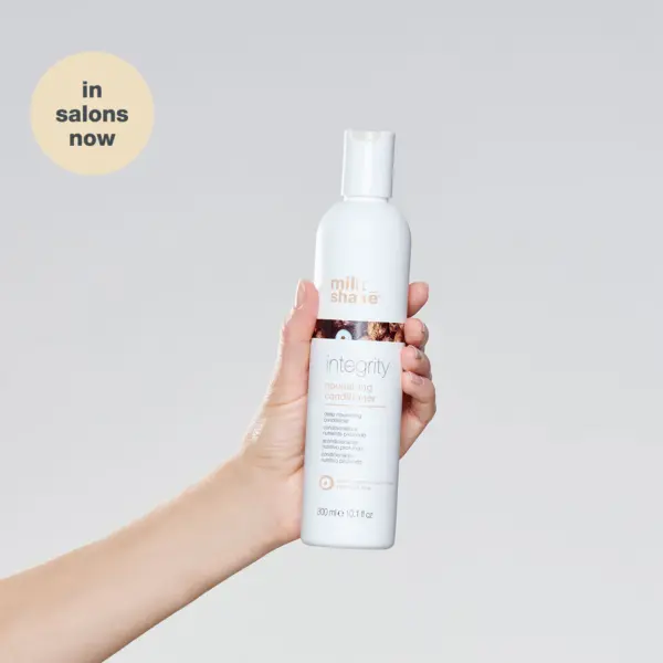 Acondicionador nutritivo para cabello seco y dañado Milk Shake Integrity Nourishing 300ml