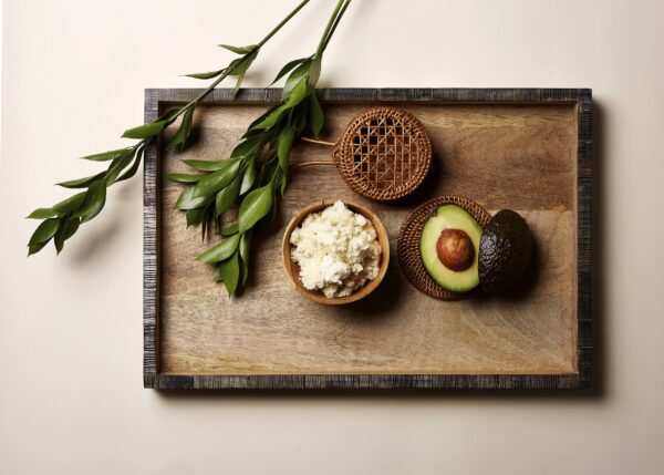 Tratamiento nutritivo con manteca de karité para cabello dañado Rated Green Real Shea 240ml