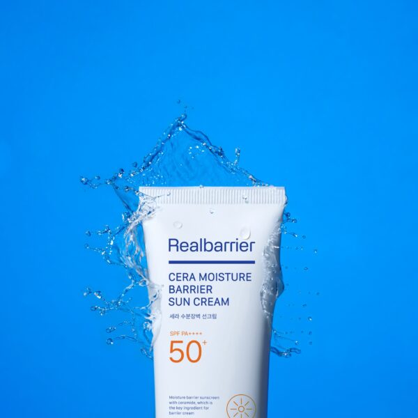 Crema hidratante con protección solar SPF50+ PA++++ Real Barrier Cera Moisture Barrier 50ml