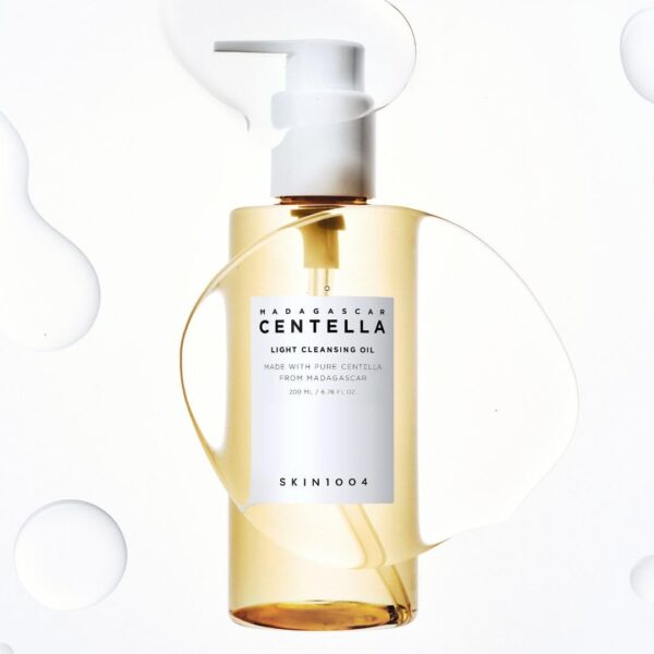 Aceite limpiador para rostro suave con Centella Skin1004 Light Cleansing Oil 200ml
